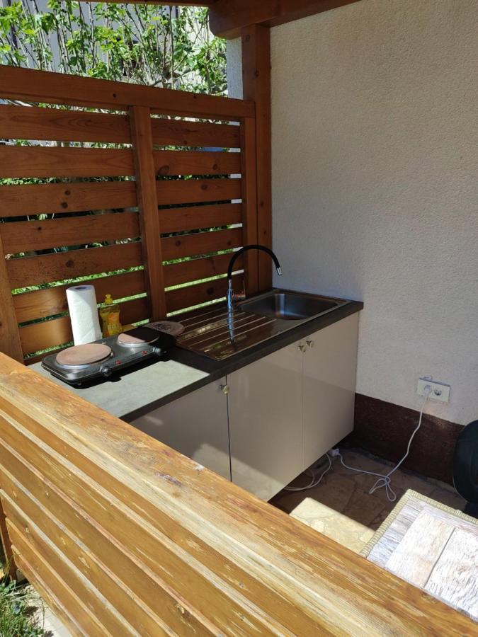 Guesthouse Suzy Pula Zewnętrze zdjęcie