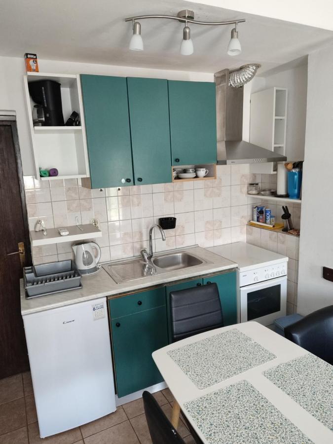 Guesthouse Suzy Pula Zewnętrze zdjęcie