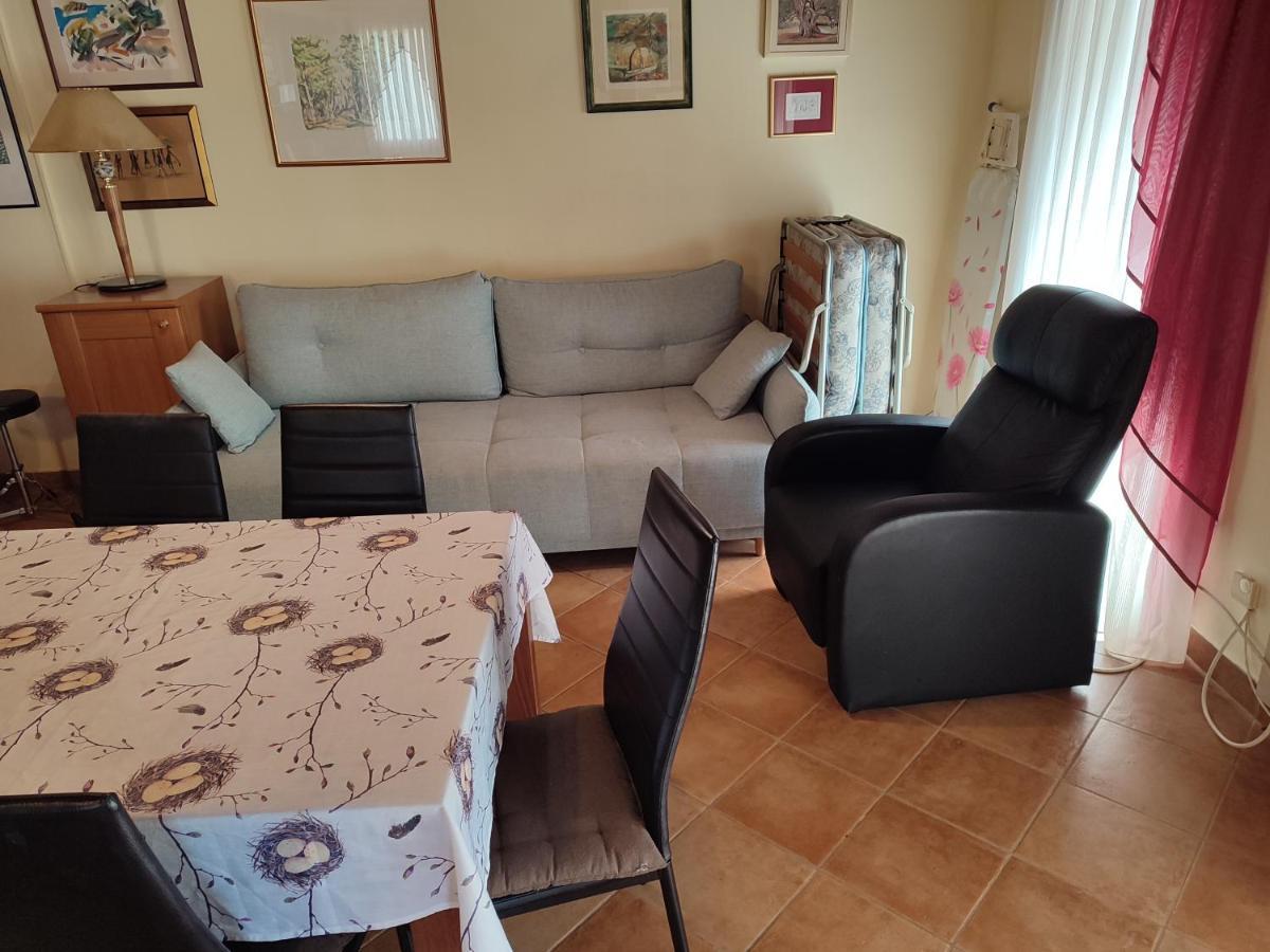 Guesthouse Suzy Pula Zewnętrze zdjęcie