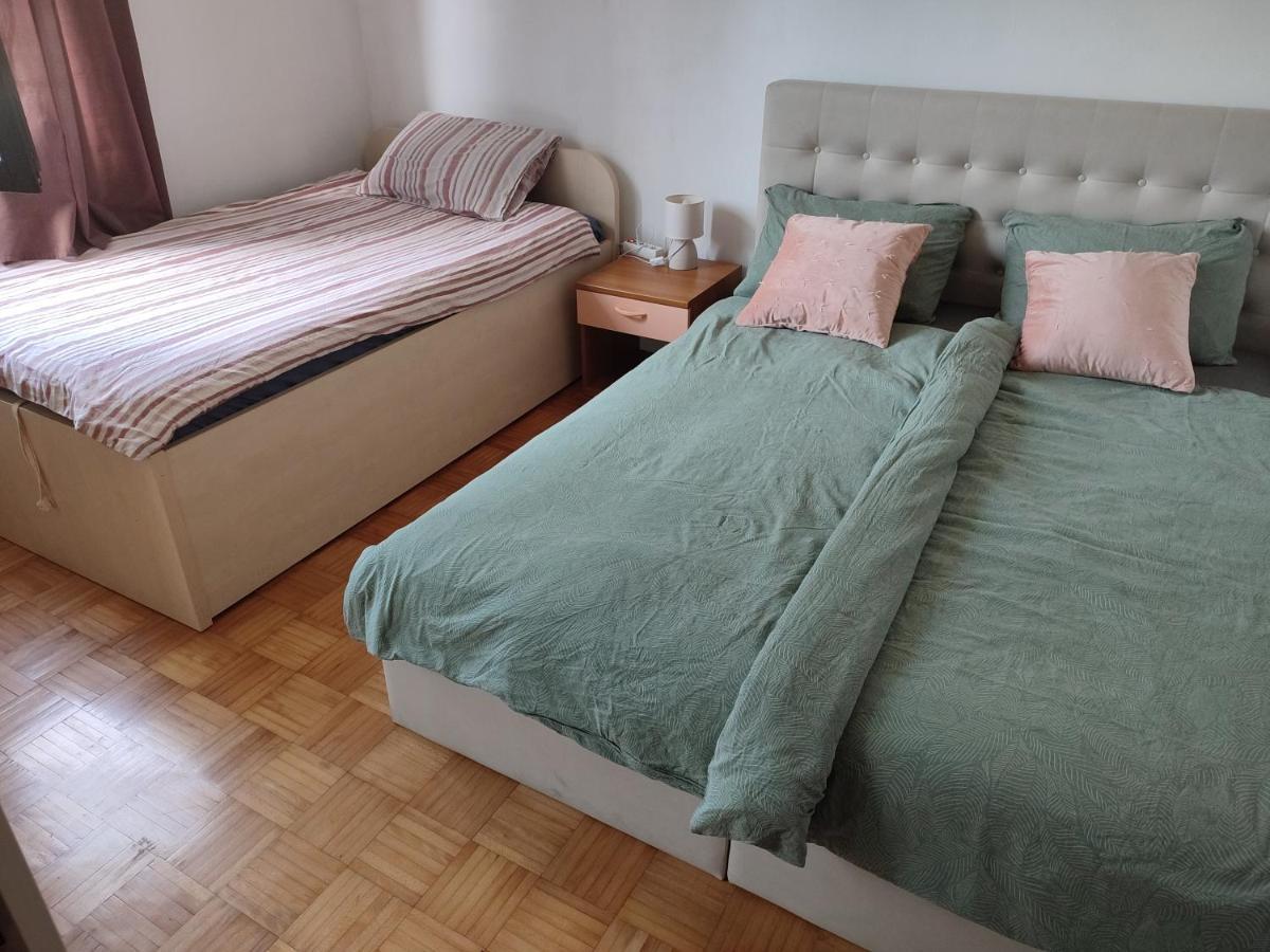 Guesthouse Suzy Pula Zewnętrze zdjęcie