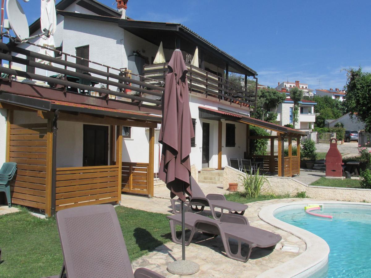 Guesthouse Suzy Pula Zewnętrze zdjęcie